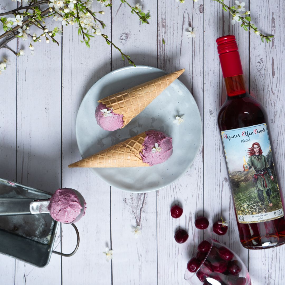 Rezept: Erfrischendes Kirscheis mit Kirsch-VET, dem veganem Met – Vegablum Rezept: Erfrischendes Kirscheis mit Kirsch-VET, dem veganem Met – Vegablum