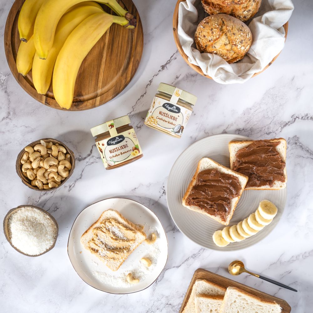 Vegane Nusscreme, Nussliebe zum Frühstück in Bio-Qualität