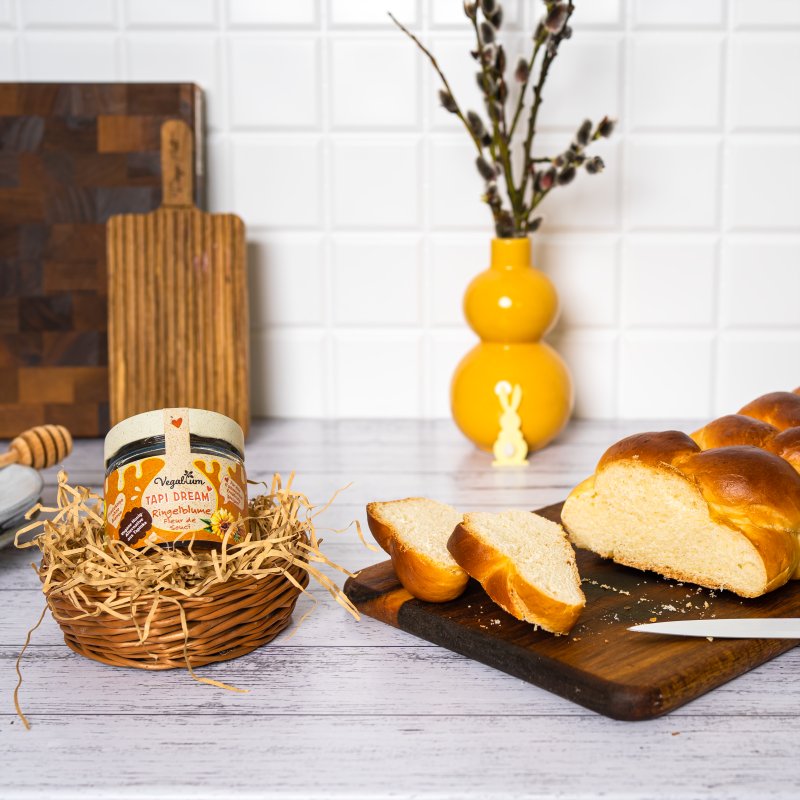 Veganes Rezept: Tapi Dream mit Ringelblume, der fructosearmen Honig-Alternative